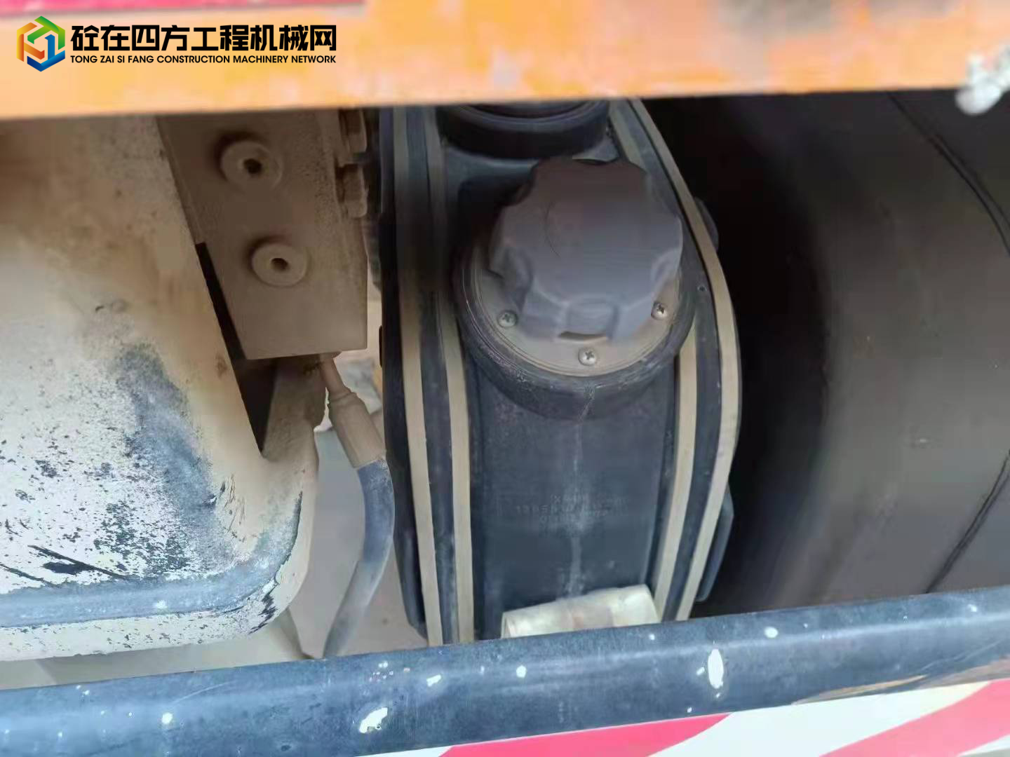 https://images.tongzsf.com/tong/truck_machine/20211228/161cacc58c448d.jpg