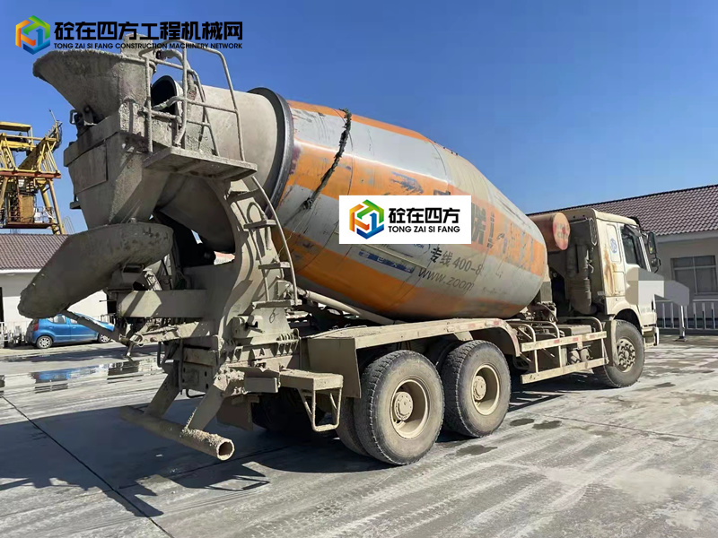 https://images.tongzsf.com/tong/truck_machine/20211228/161cacfaf69824.jpg