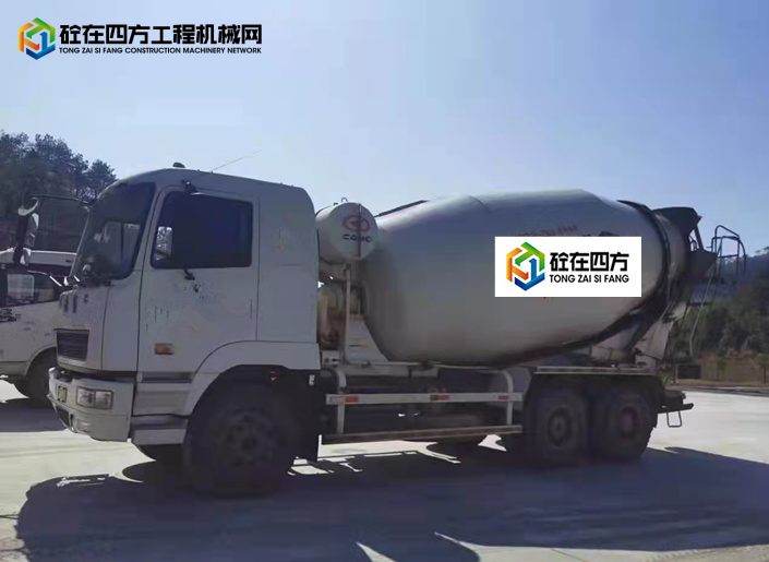 https://images.tongzsf.com/tong/truck_machine/20211230/161cd28f19cd2f.jpg