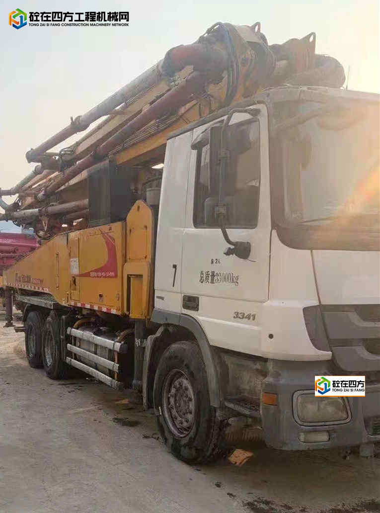 https://images.tongzsf.com/tong/truck_machine/20211230/161cd2c4b118c4.jpg