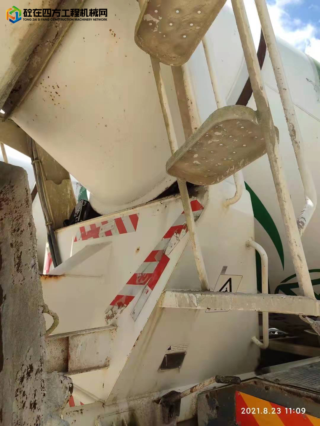 https://images.tongzsf.com/tong/truck_machine/20211230/161cd542d9a760.jpg