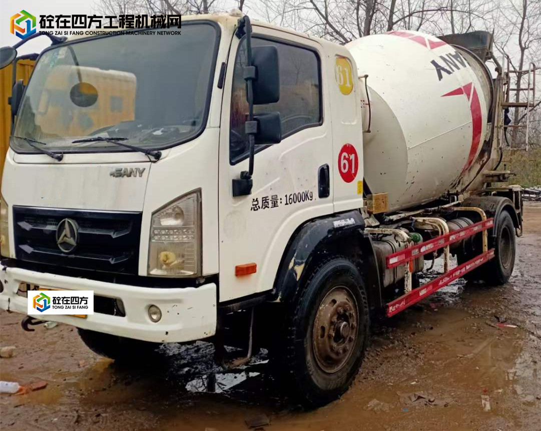 https://images.tongzsf.com/tong/truck_machine/20211230/161cd7e2065eb2.jpg