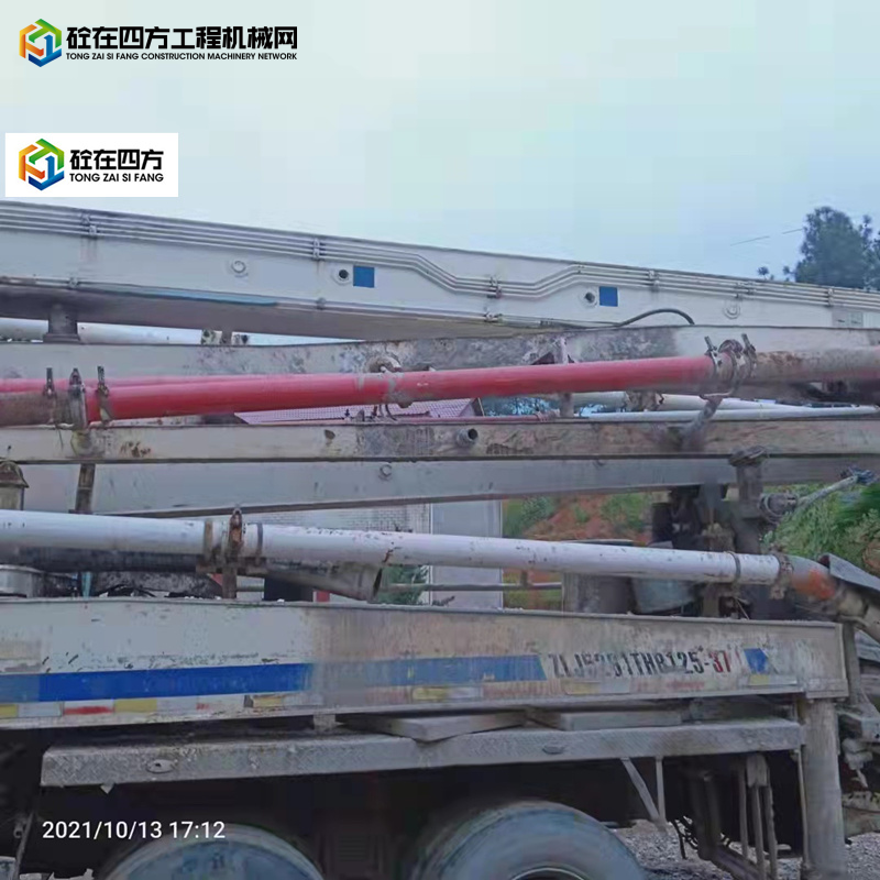https://images.tongzsf.com/tong/truck_machine/20211231/161cead2b86e99.jpg