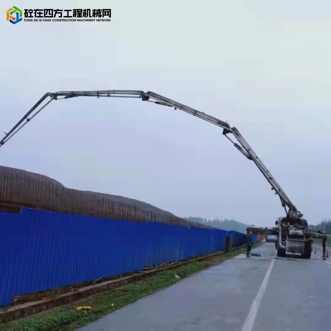 https://images.tongzsf.com/tong/truck_machine/20211231/161cead461f6e3.jpg
