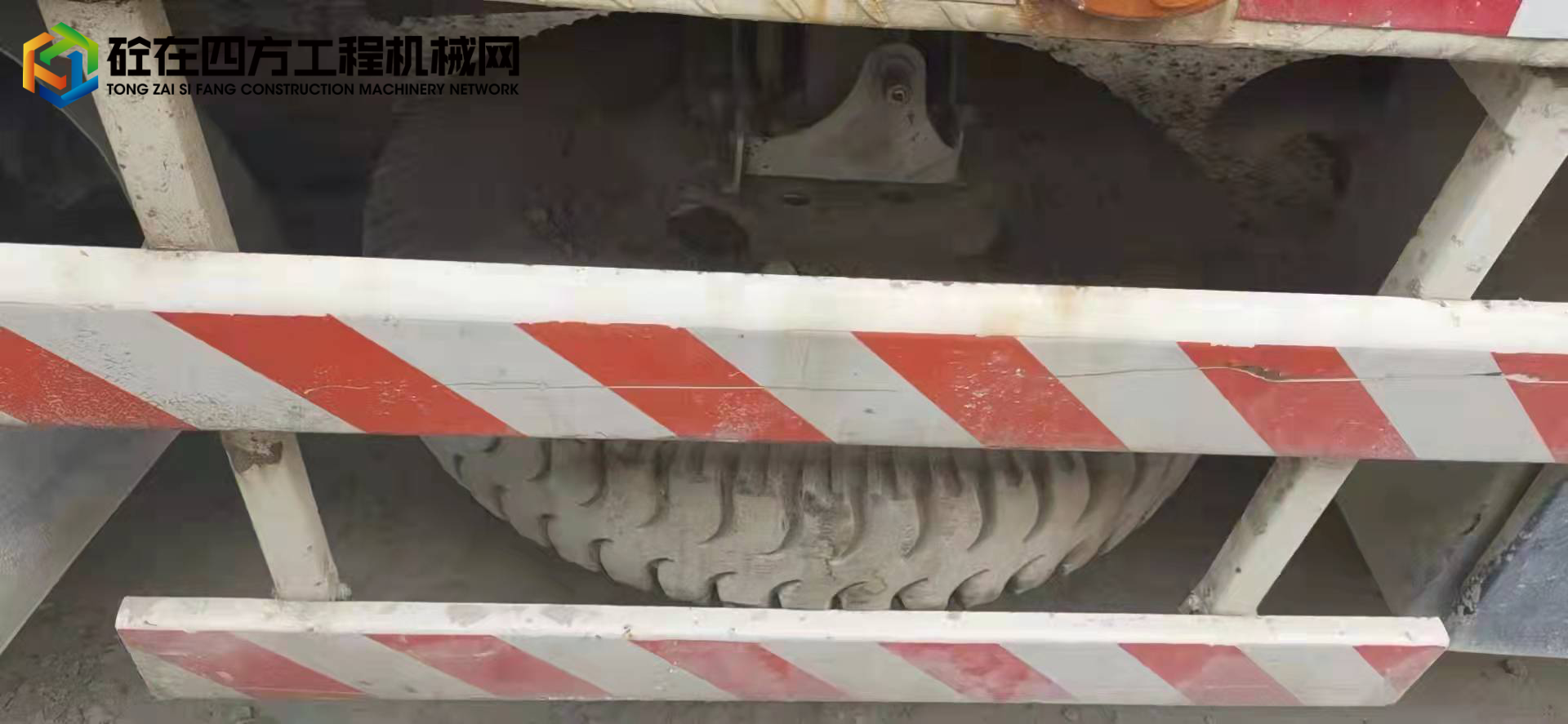 https://images.tongzsf.com/tong/truck_machine/20211231/161ceba4eef3e1.jpg