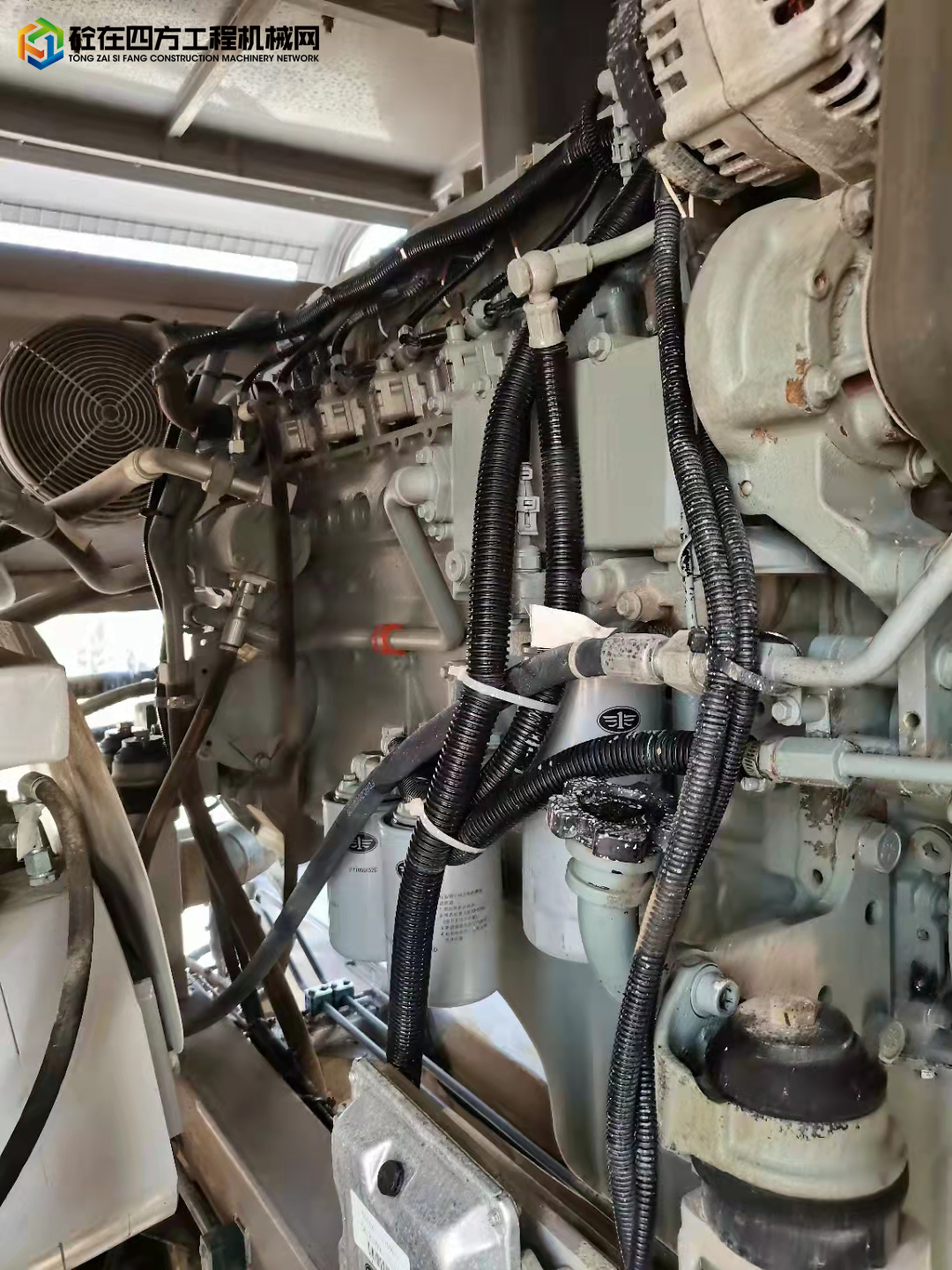 https://images.tongzsf.com/tong/truck_machine/20220104/161d3a132bc5a9.jpg