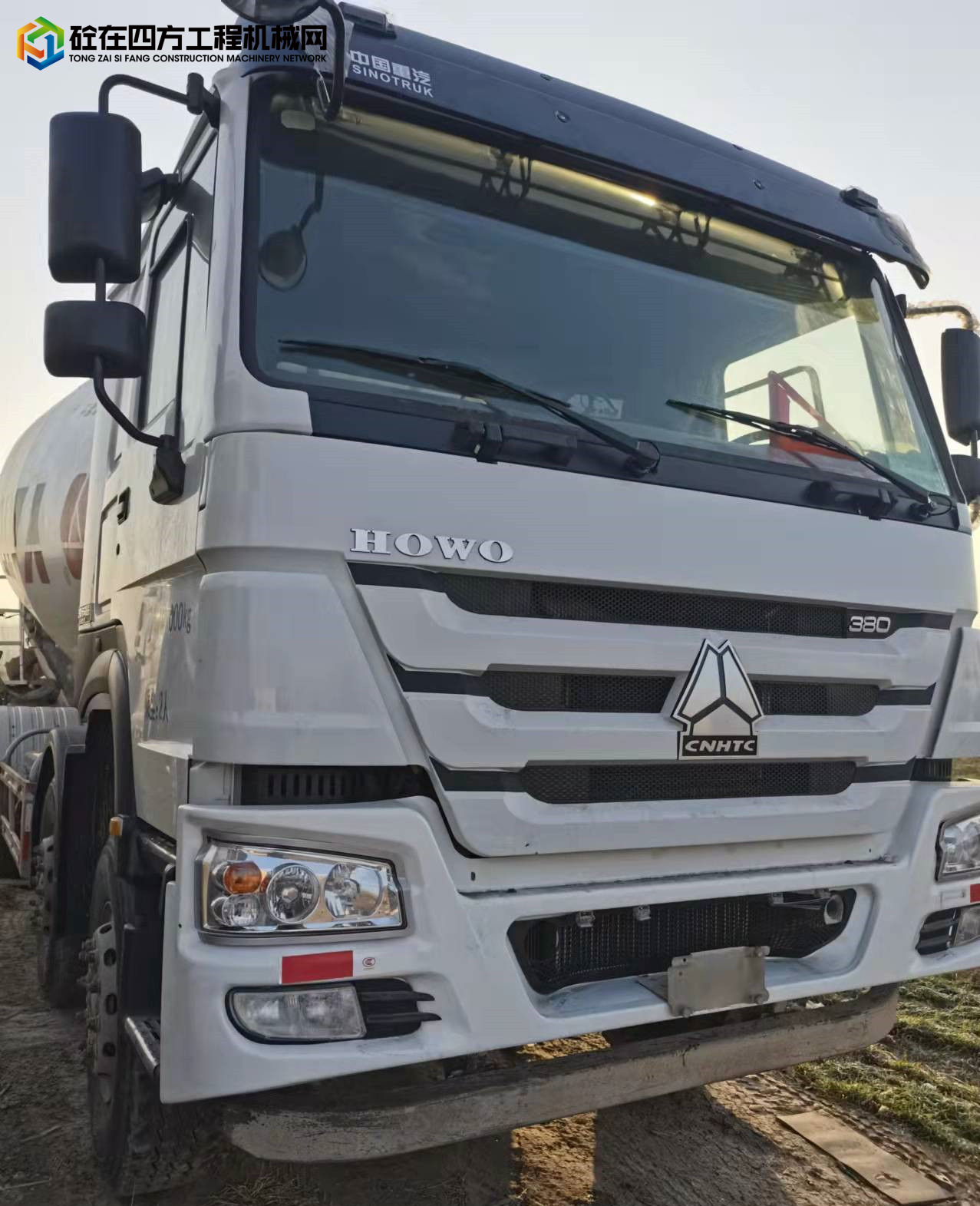 https://images.tongzsf.com/tong/truck_machine/20220104/161d3ed7dec08e.jpg