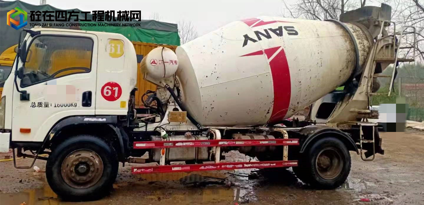 https://images.tongzsf.com/tong/truck_machine/20220104/161d40ca03d7d8.jpg
