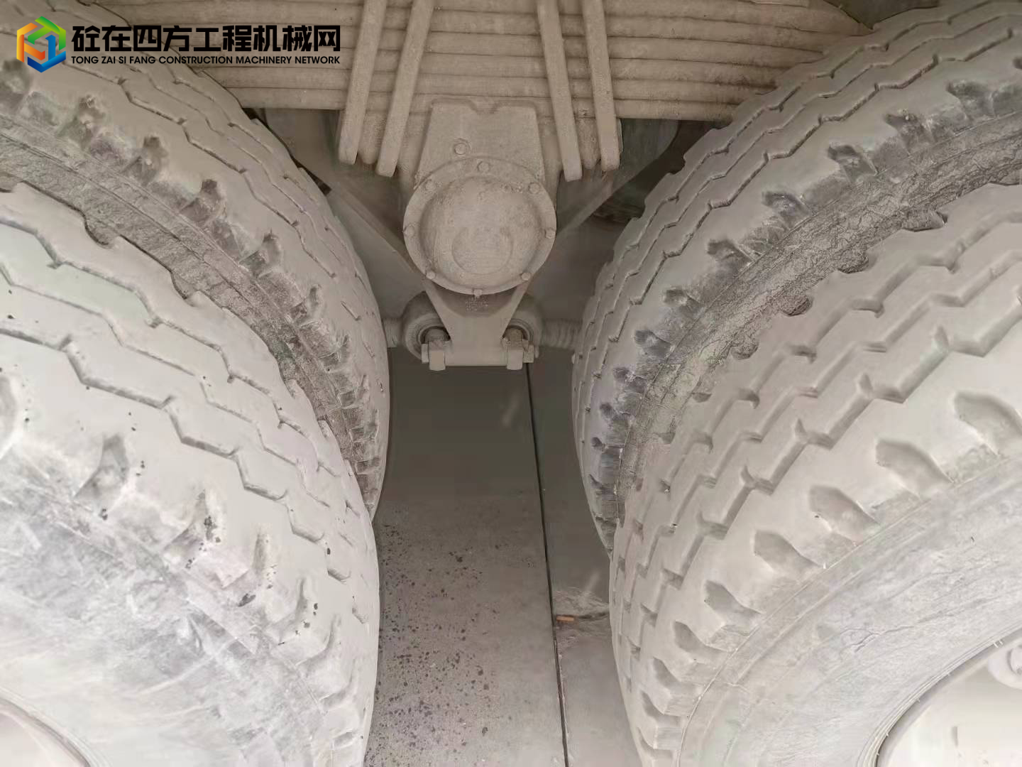 https://images.tongzsf.com/tong/truck_machine/20220105/161d511a9cb03d.jpg