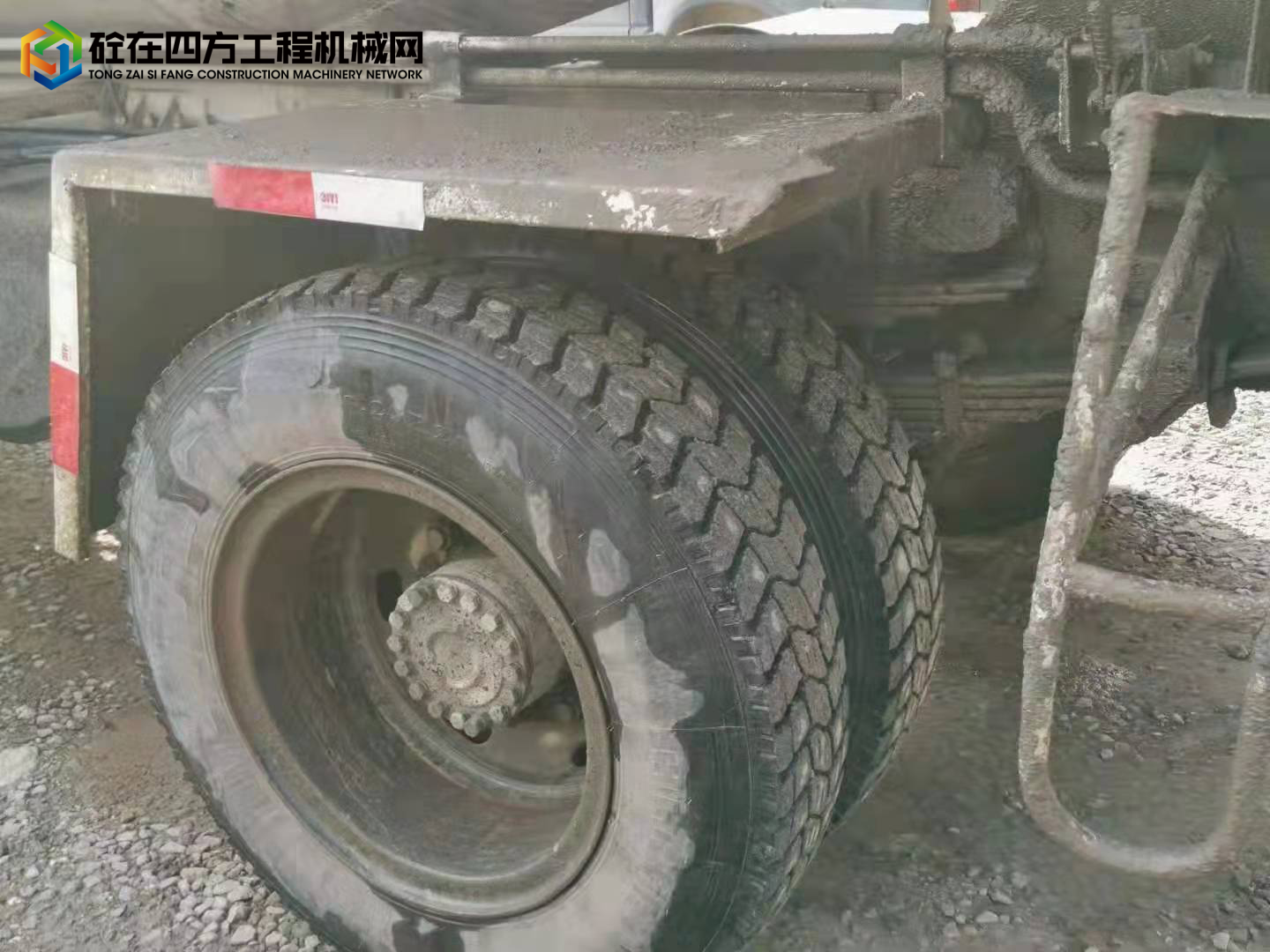 https://images.tongzsf.com/tong/truck_machine/20220105/161d55200450b9.jpg