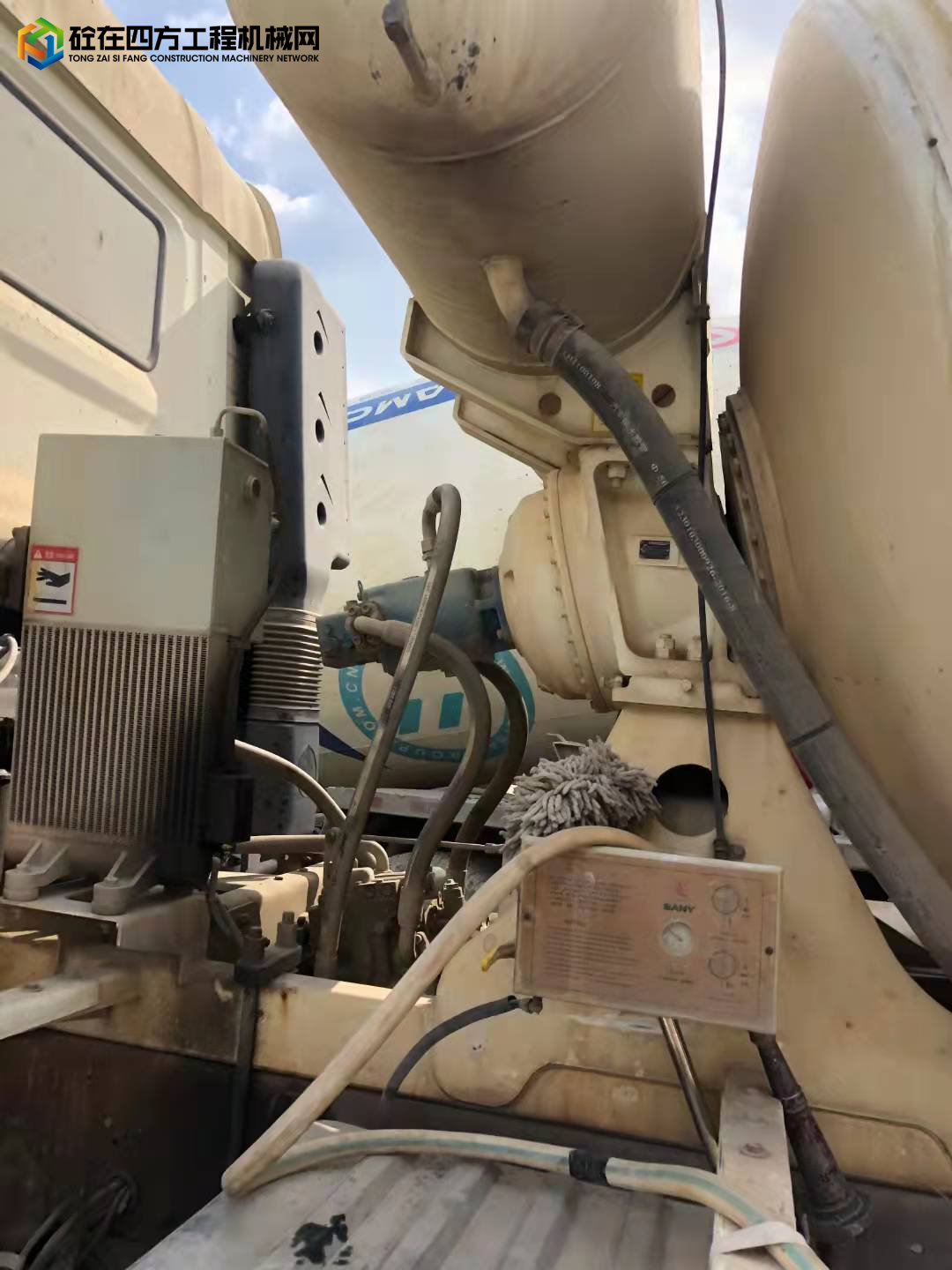https://images.tongzsf.com/tong/truck_machine/20220105/161d5628ad00e7.jpg
