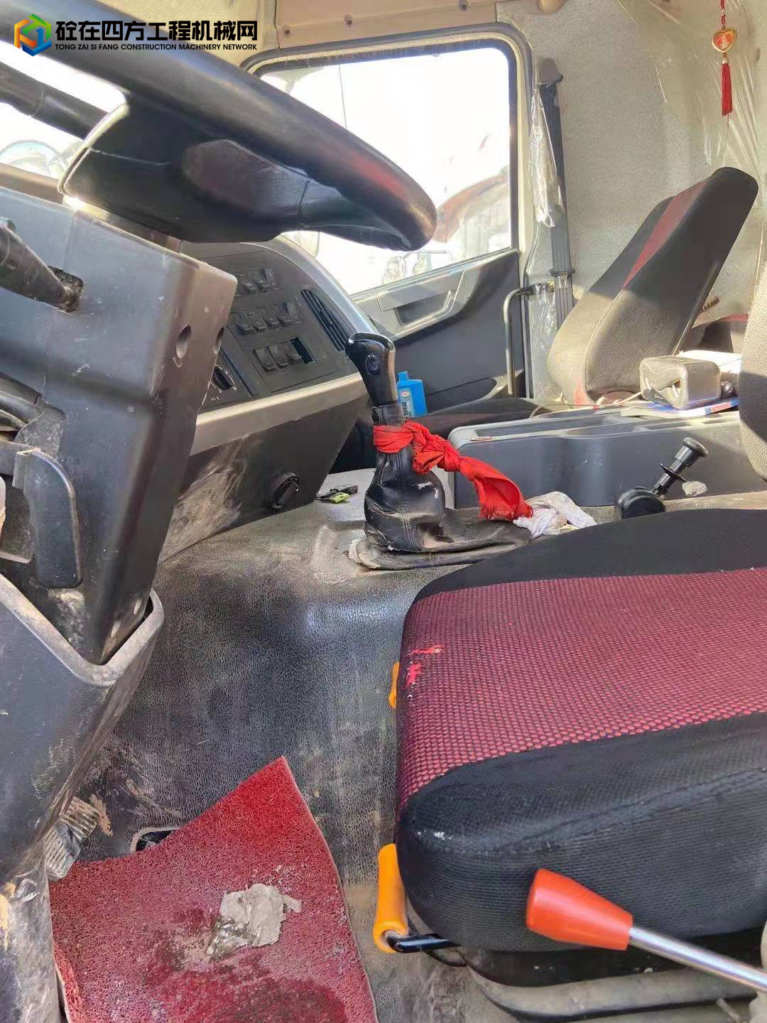 https://images.tongzsf.com/tong/truck_machine/20220105/161d57038a4b50.jpg