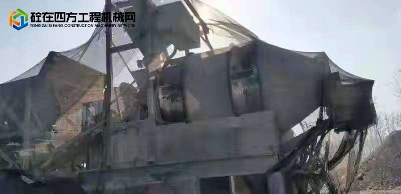 https://images.tongzsf.com/tong/truck_machine/20220106/161d63c0ca865a.jpg