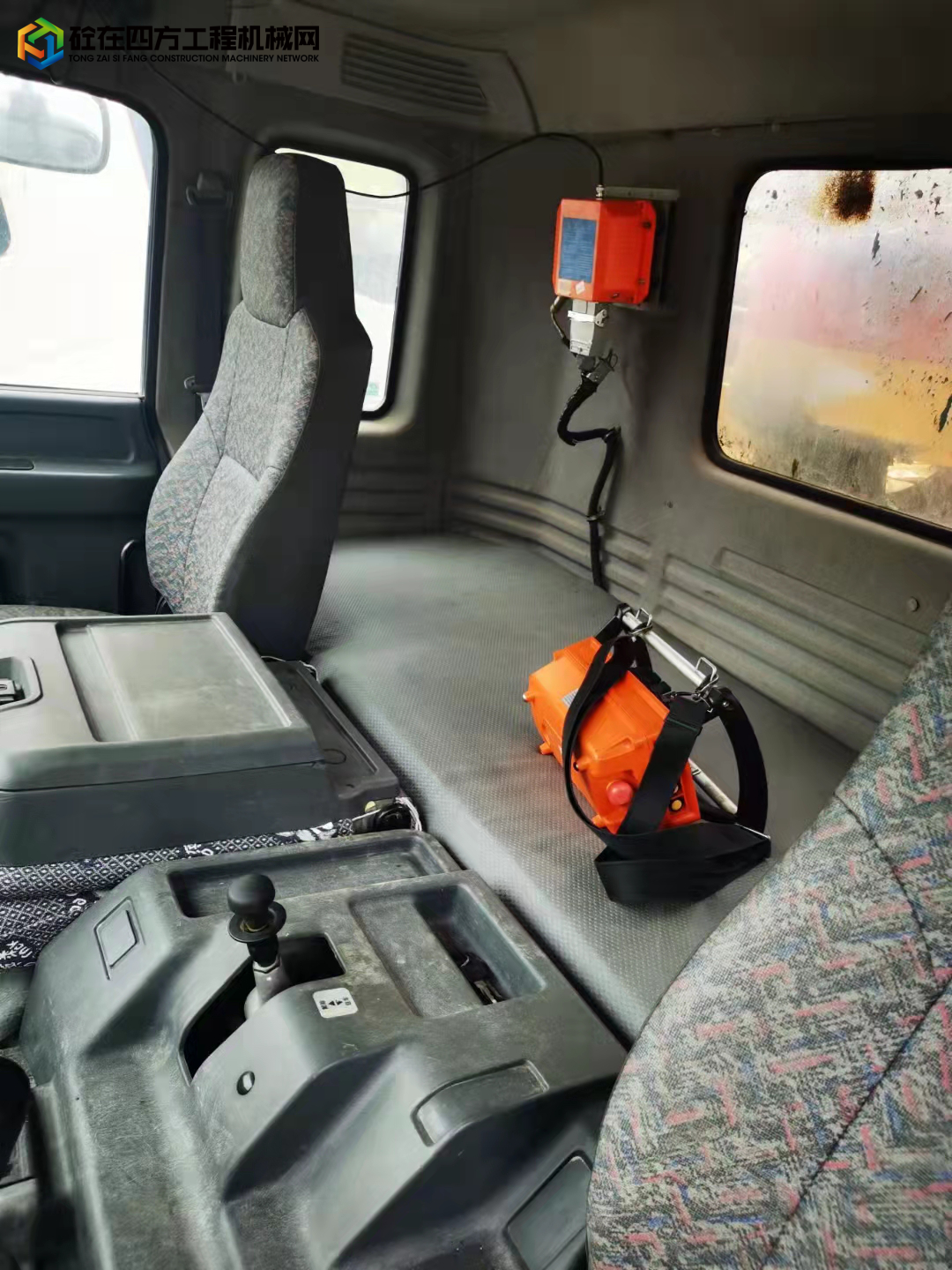 https://images.tongzsf.com/tong/truck_machine/20220106/161d64c8ed381c.jpg