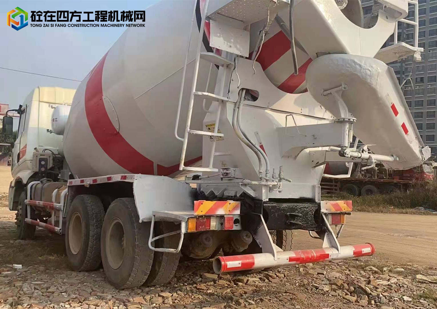 https://images.tongzsf.com/tong/truck_machine/20220107/161d7d9c0817fa.jpg