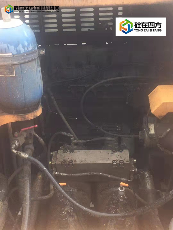 https://images.tongzsf.com/tong/truck_machine/20220107/161d7ed384dfde.jpg