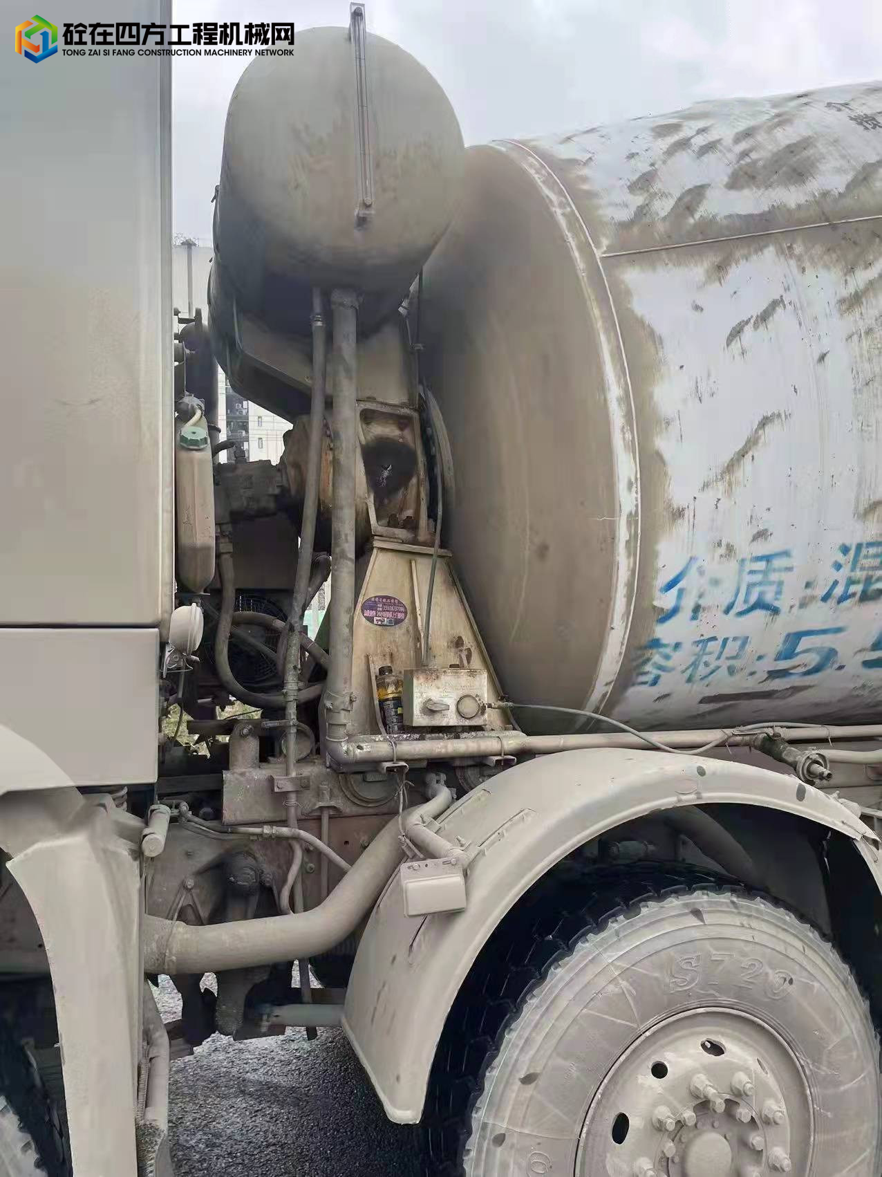 https://images.tongzsf.com/tong/truck_machine/20220107/161d80e2e81e36.jpg