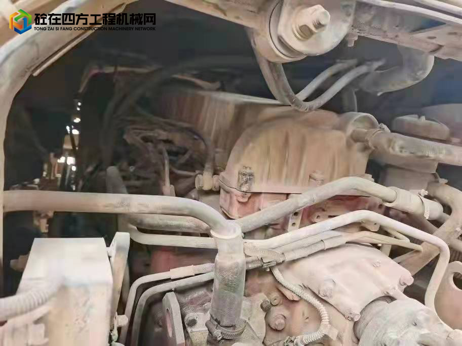 https://images.tongzsf.com/tong/truck_machine/20220108/161d92c9e420f9.jpg