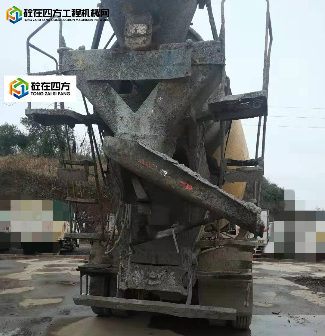 https://images.tongzsf.com/tong/truck_machine/20220108/161d93015baba7.jpg