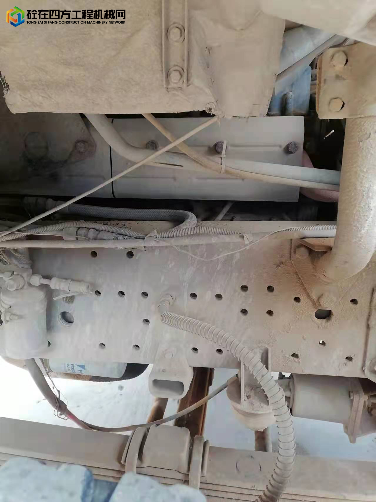 https://images.tongzsf.com/tong/truck_machine/20220109/161dadacb75b30.jpg