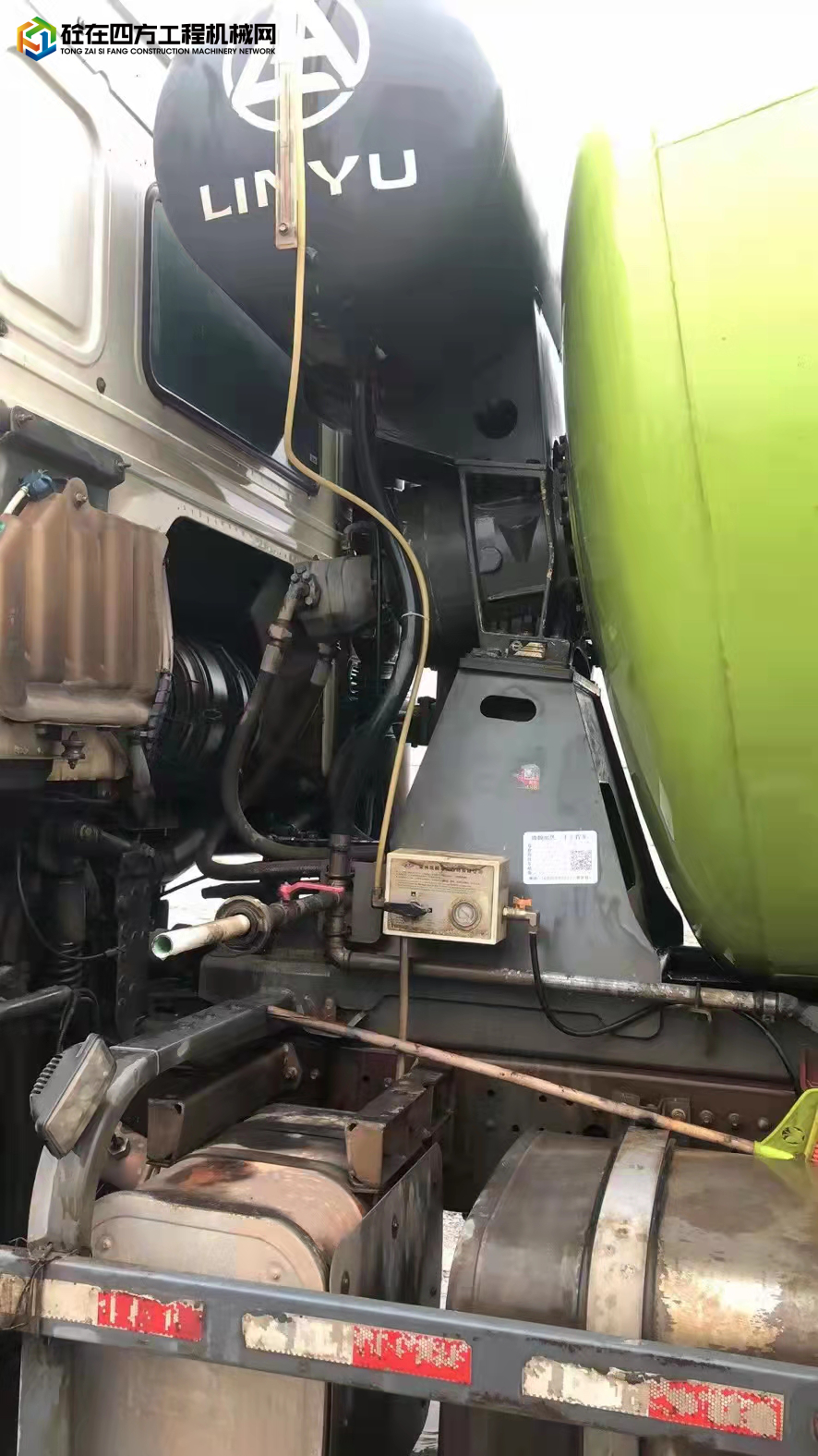 https://images.tongzsf.com/tong/truck_machine/20220110/161db941c54a9c.jpg