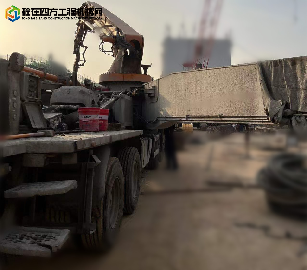 https://images.tongzsf.com/tong/truck_machine/20220110/161dbacb3f3915.jpg