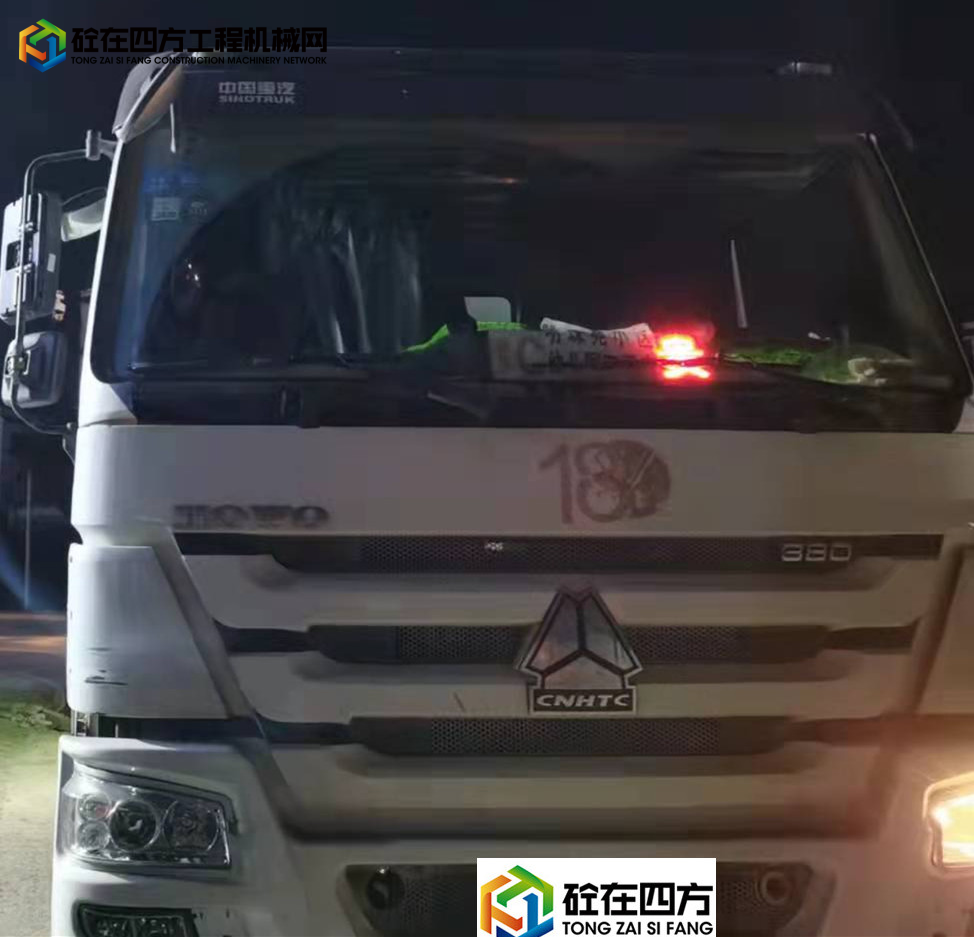 https://images.tongzsf.com/tong/truck_machine/20220110/161dbf379777a9.jpg