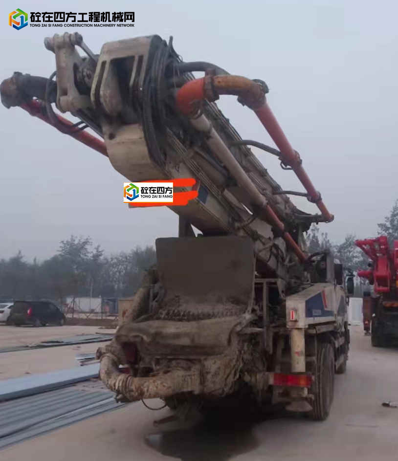 https://images.tongzsf.com/tong/truck_machine/20220112/161de7bbd935b3.jpg