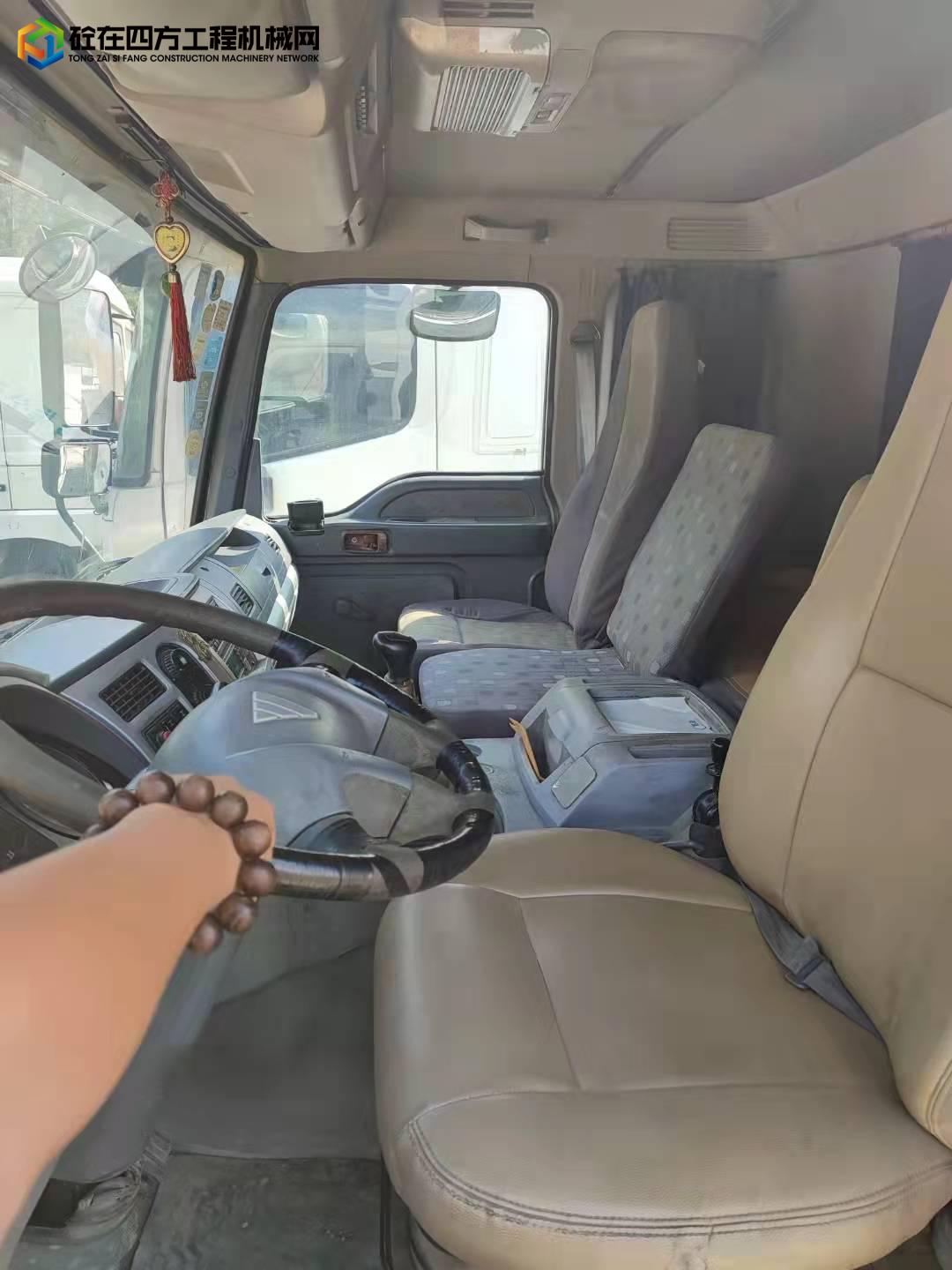 https://images.tongzsf.com/tong/truck_machine/20220112/161de95e4c623f.jpg