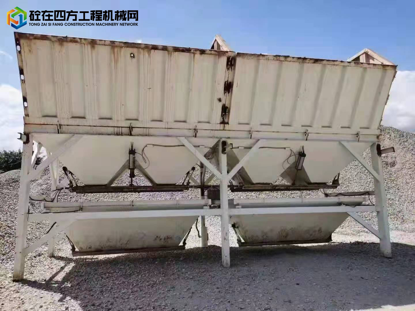 https://images.tongzsf.com/tong/truck_machine/20220112/161dea0cb53d00.jpg