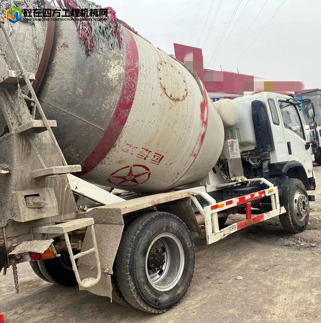https://images.tongzsf.com/tong/truck_machine/20220113/161dfb64120466.jpg