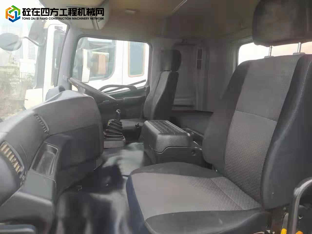 https://images.tongzsf.com/tong/truck_machine/20220115/161e242e5e8b08.jpg