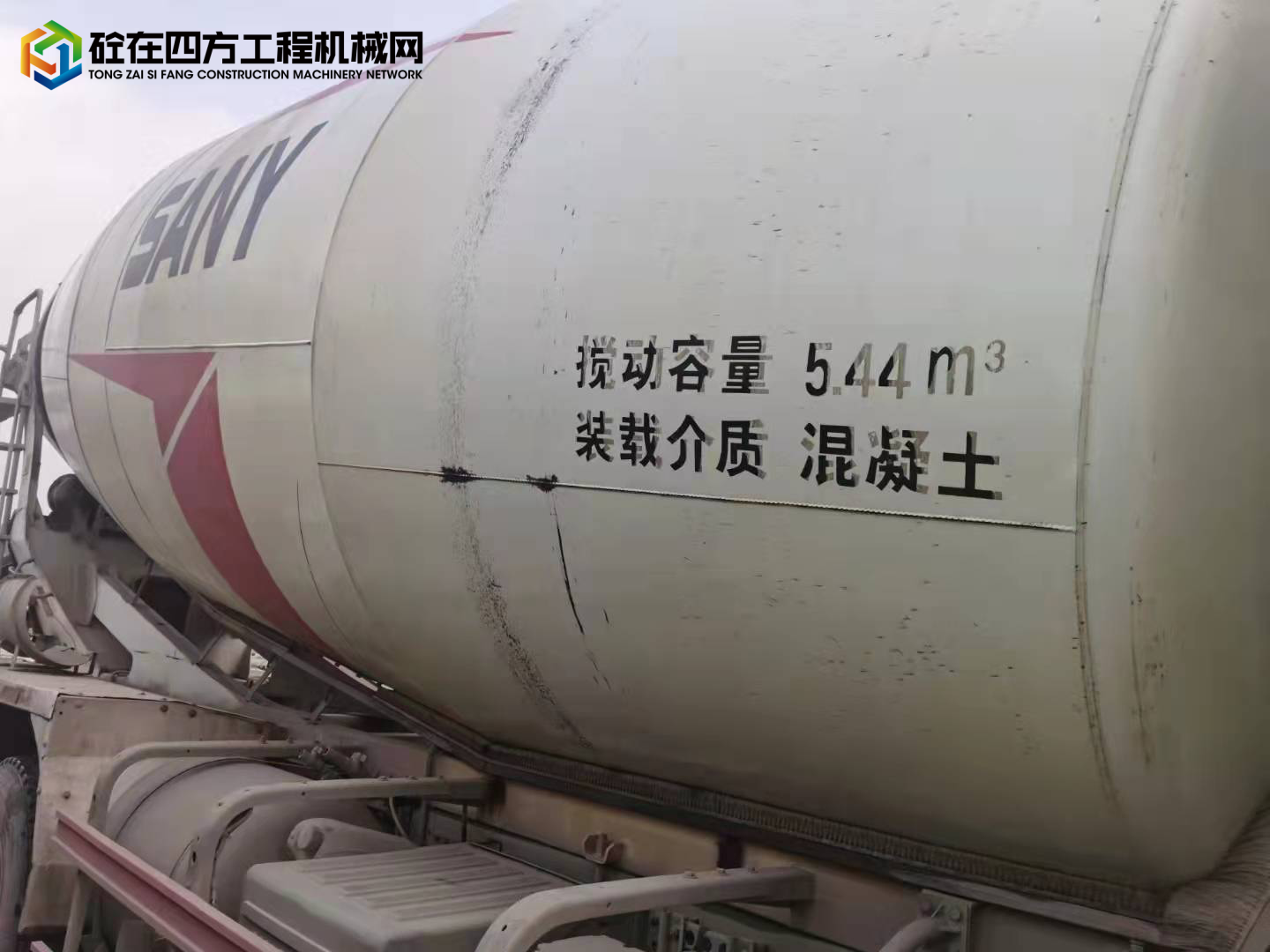 https://images.tongzsf.com/tong/truck_machine/20220115/161e2452bd9e07.jpg