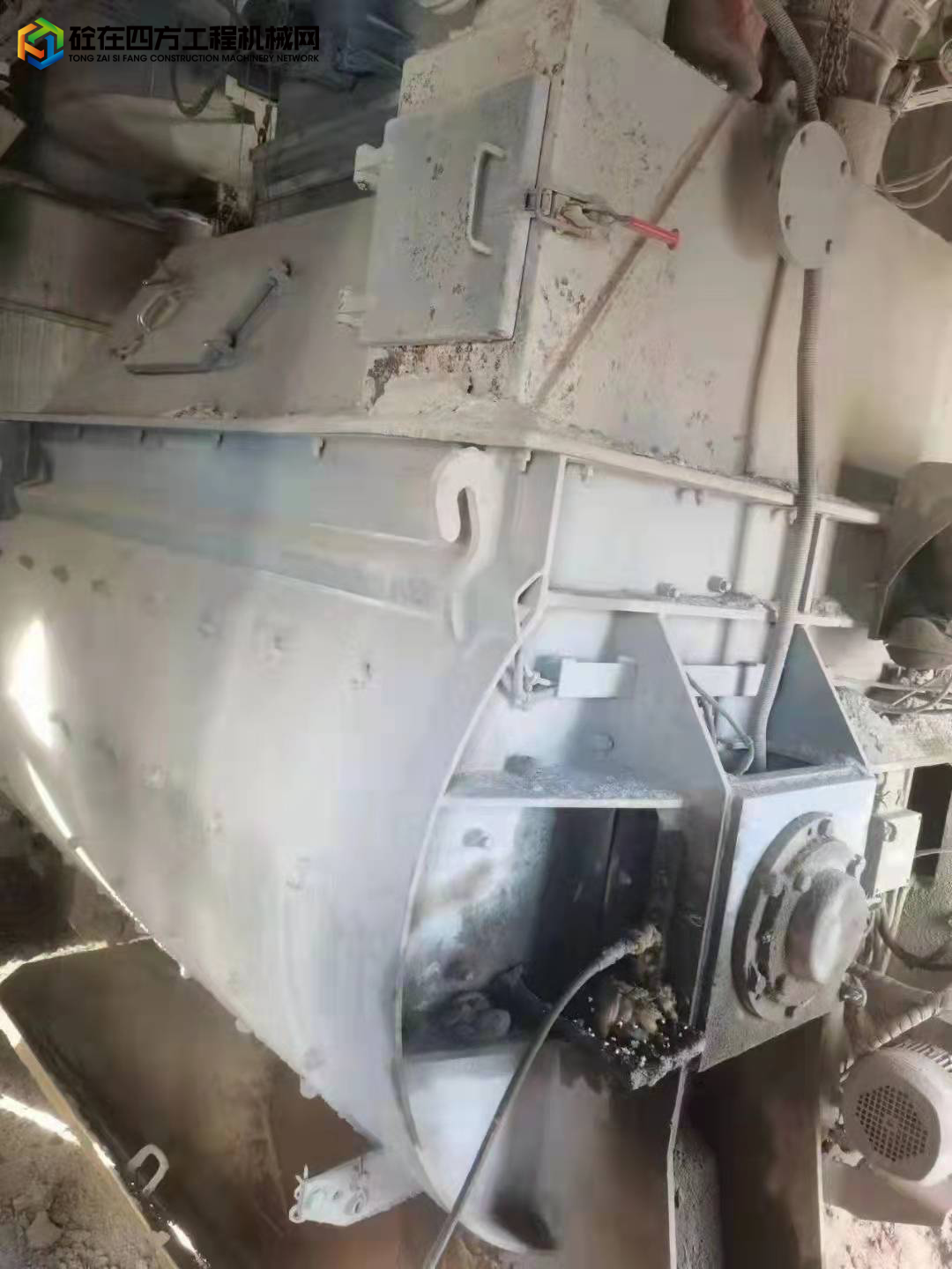 https://images.tongzsf.com/tong/truck_machine/20220115/161e2822e4c742.jpg