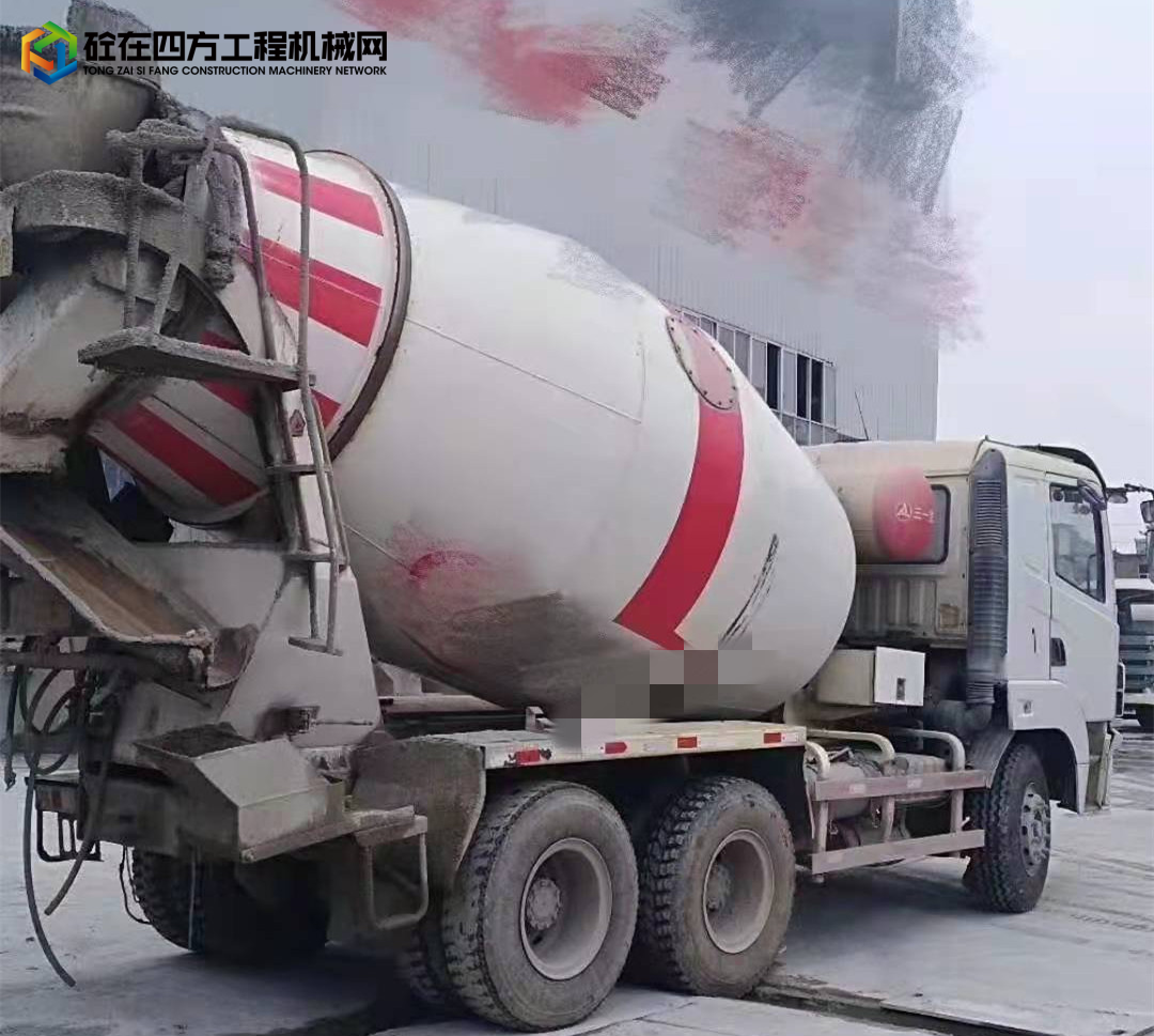 https://images.tongzsf.com/tong/truck_machine/20220117/161e51f7a0dc3b.jpg
