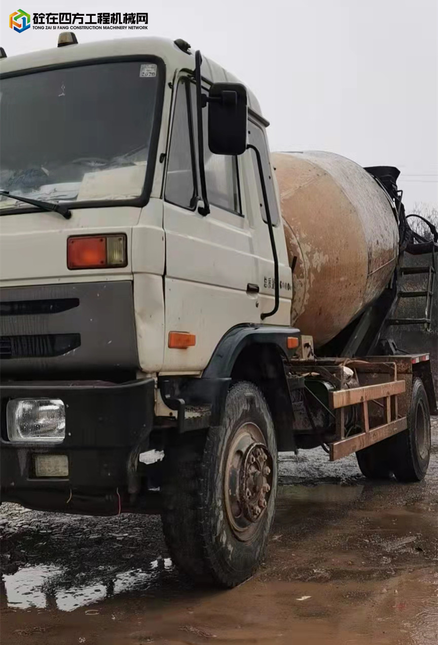 https://images.tongzsf.com/tong/truck_machine/20220118/161e628ba9a95c.jpg