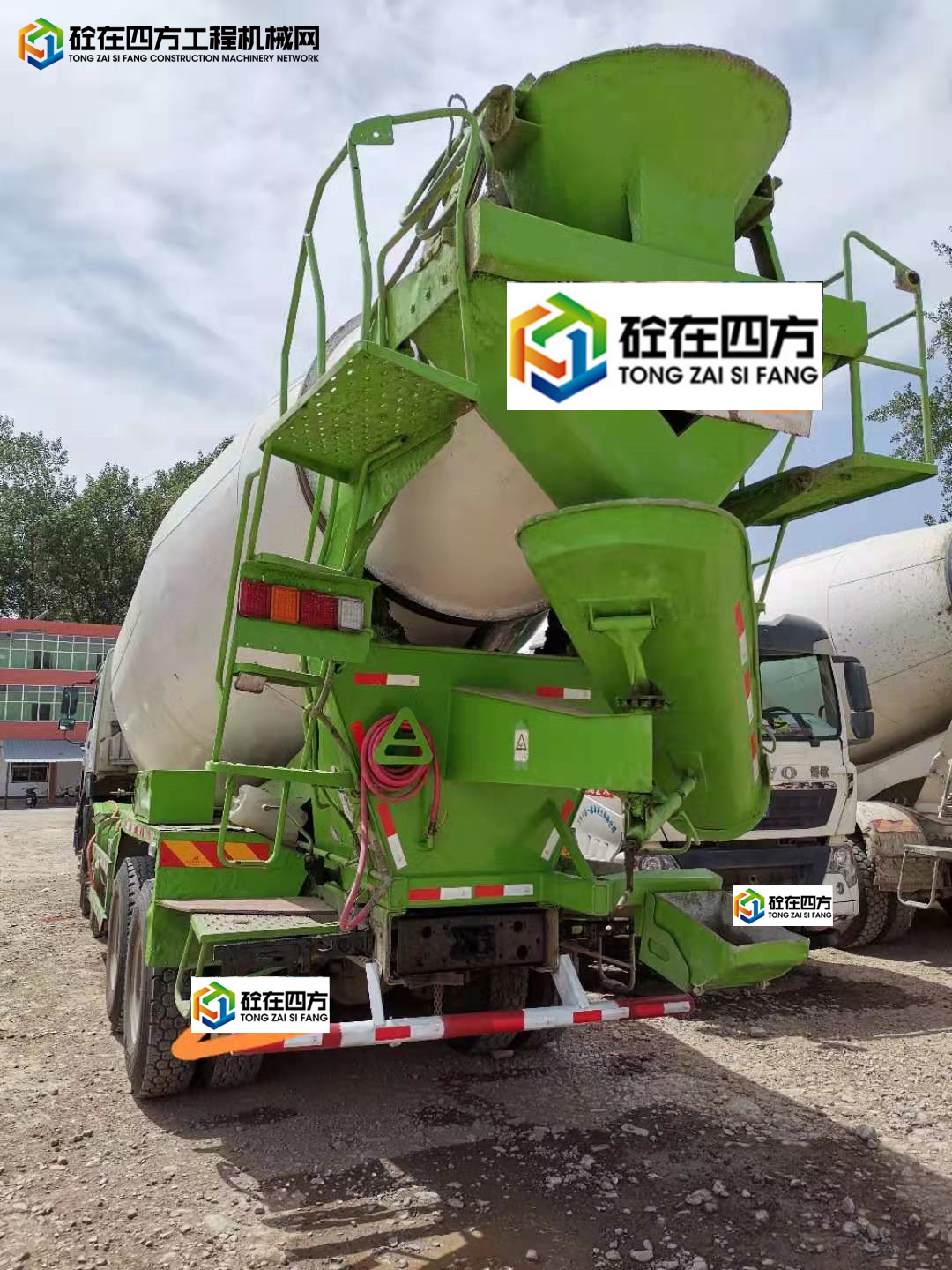 https://images.tongzsf.com/tong/truck_machine/20220119/161e7840f1ff32.jpg
