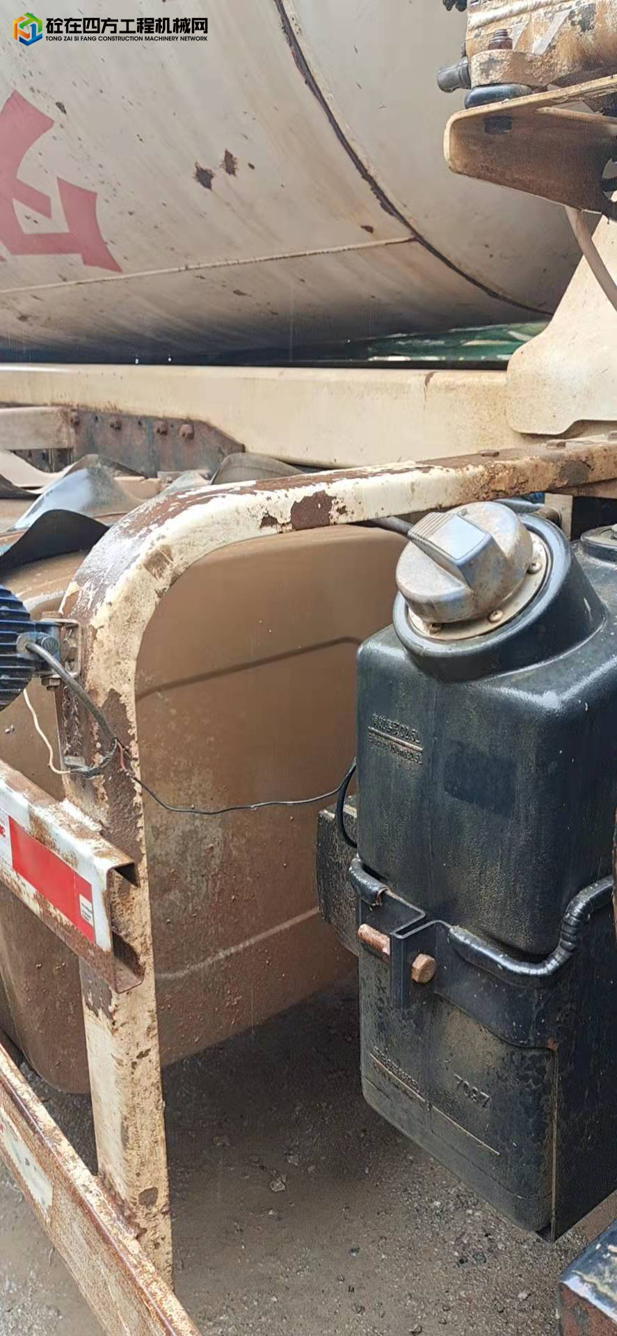 https://images.tongzsf.com/tong/truck_machine/20220119/161e7a818c7330.jpg