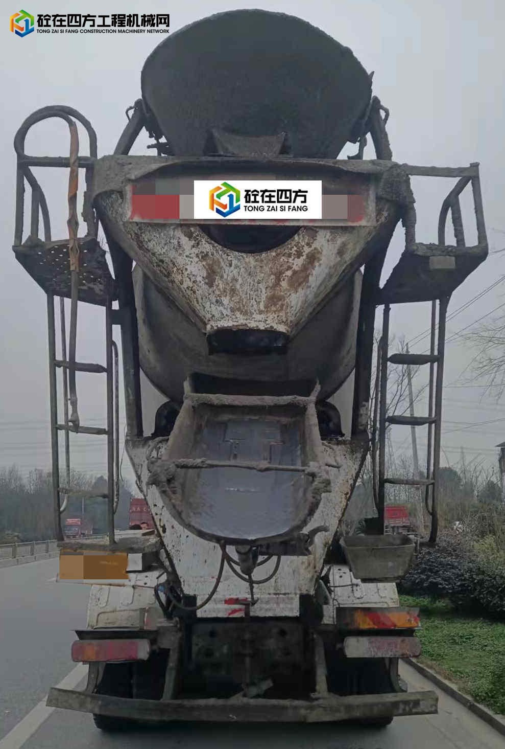 https://images.tongzsf.com/tong/truck_machine/20220119/161e7b74446dda.jpg