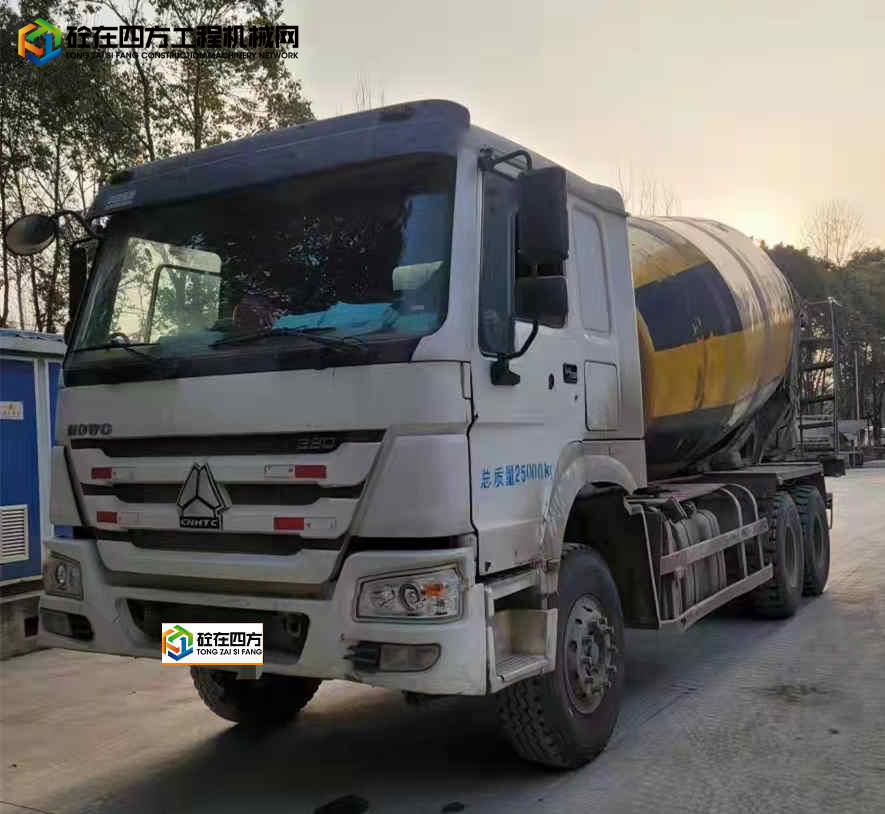 https://images.tongzsf.com/tong/truck_machine/20220120/161e8c5df71933.jpg