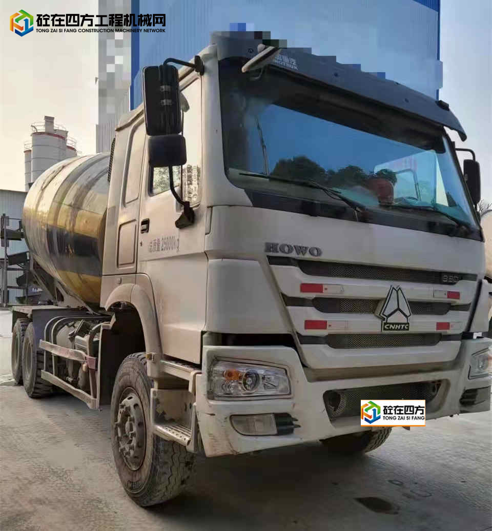https://images.tongzsf.com/tong/truck_machine/20220120/161e8c5e69a5cd.jpg
