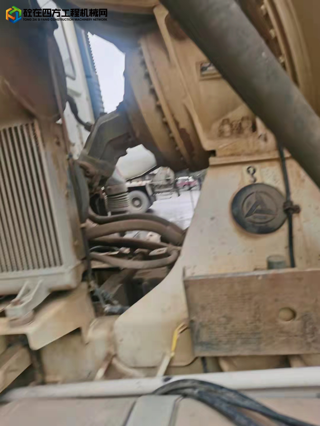 https://images.tongzsf.com/tong/truck_machine/20220120/161e8ca50eb171.jpg