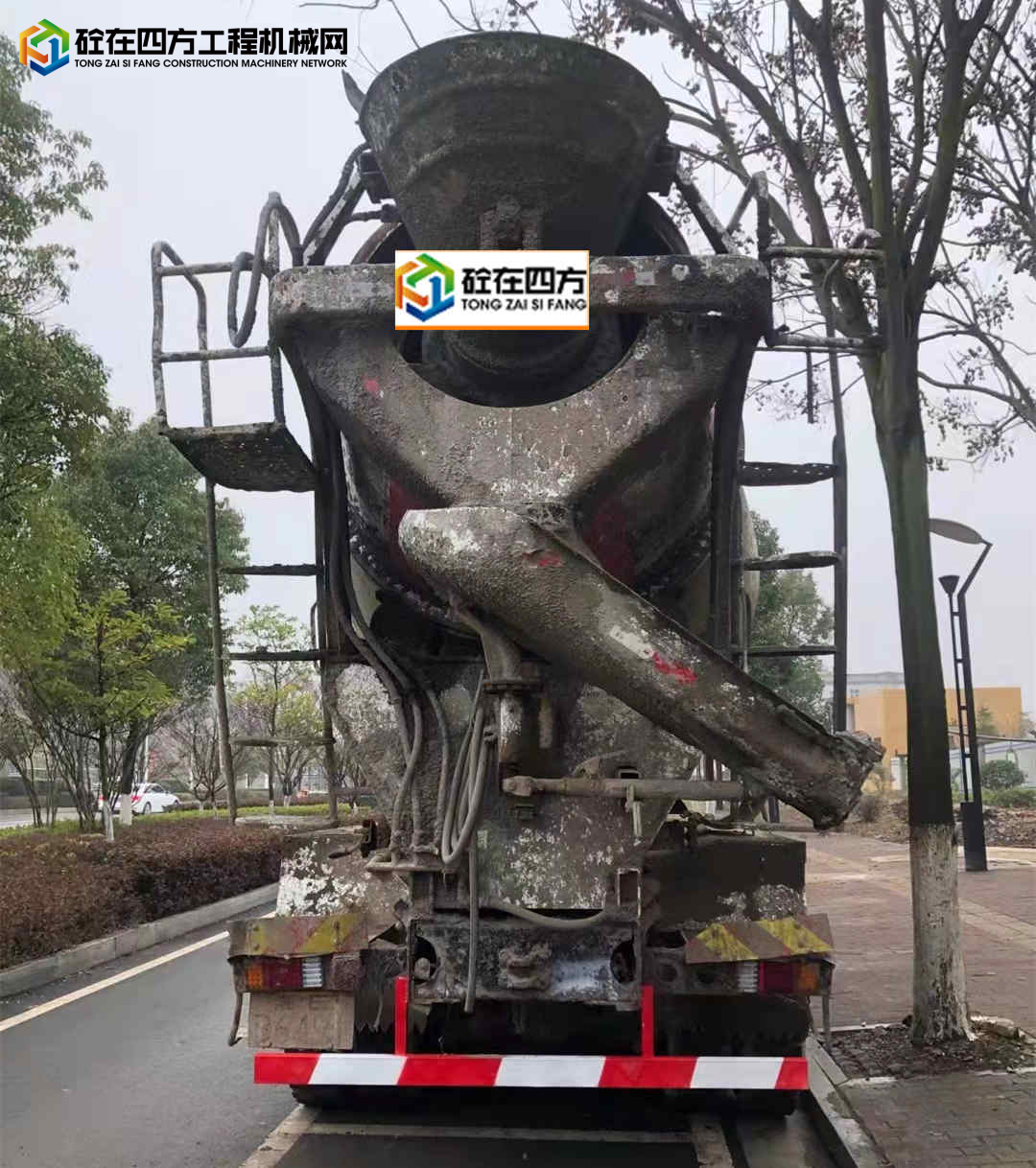 https://images.tongzsf.com/tong/truck_machine/20220121/161ea669bd5f84.jpg