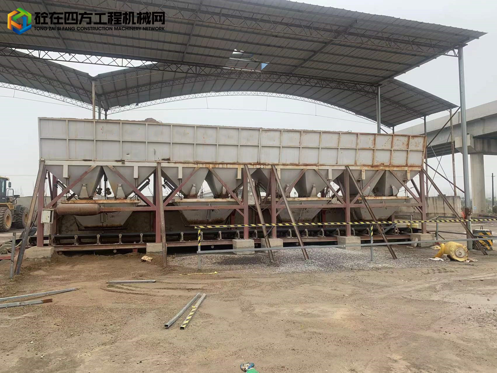 https://images.tongzsf.com/tong/truck_machine/20220122/161eb680a4edb6.jpg