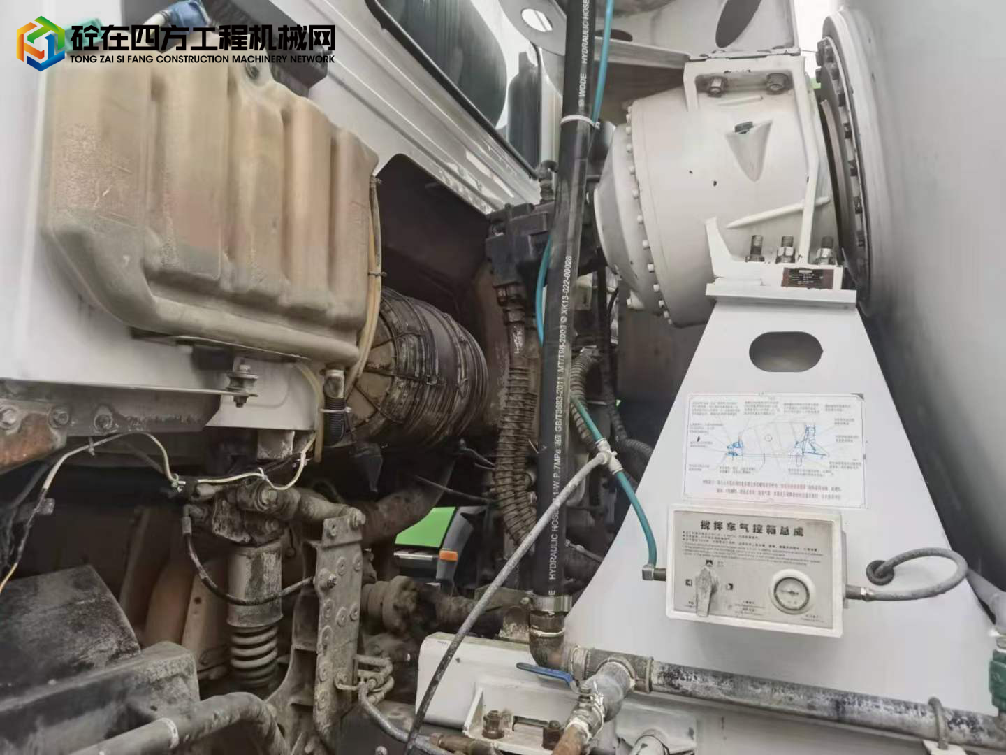 https://images.tongzsf.com/tong/truck_machine/20220122/161eb74a45a6d9.jpg