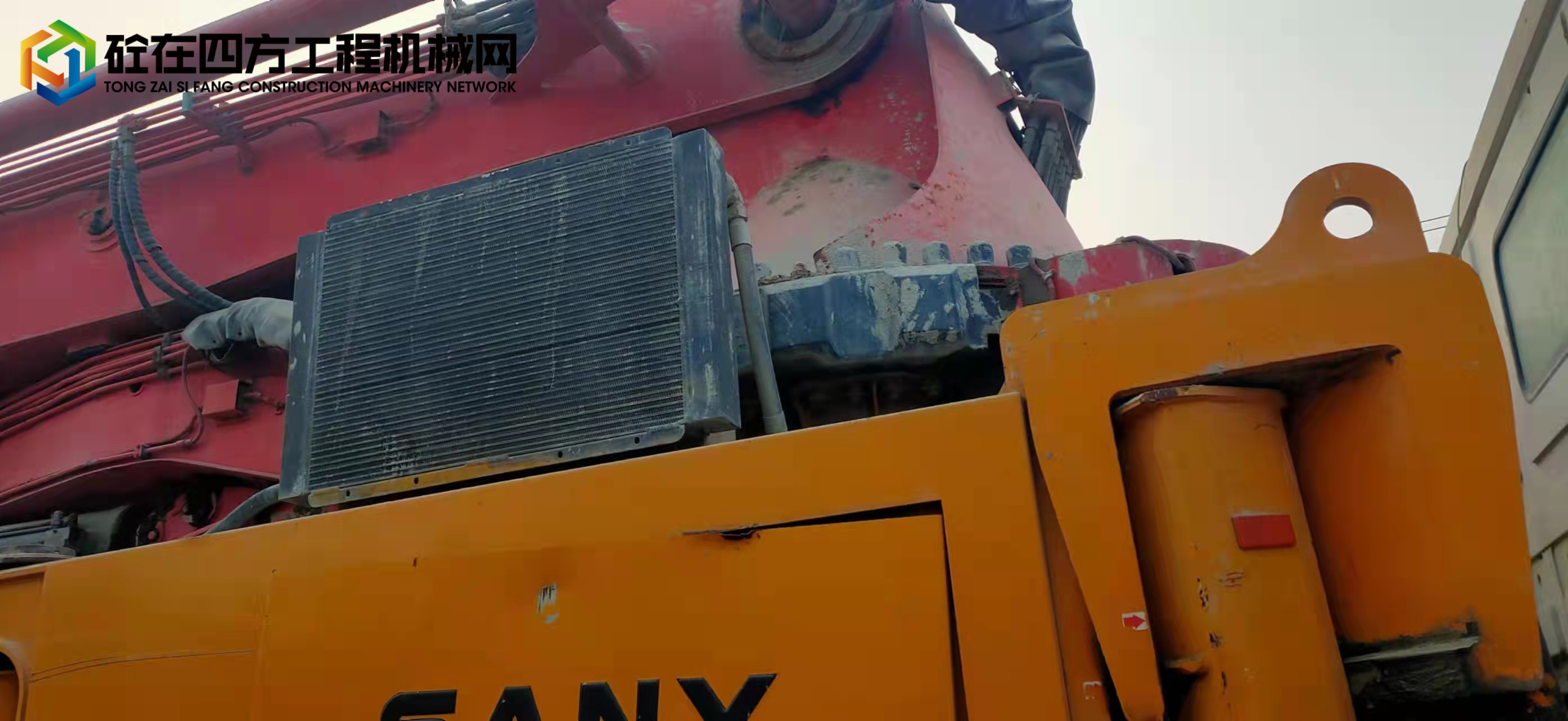 https://images.tongzsf.com/tong/truck_machine/20220125/161efbe5b7f70f.jpg