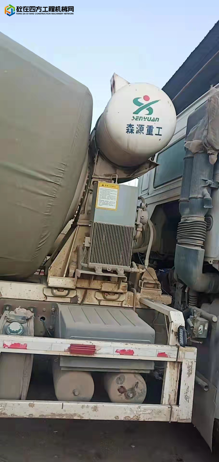 https://images.tongzsf.com/tong/truck_machine/20220125/161efca0c57367.jpg