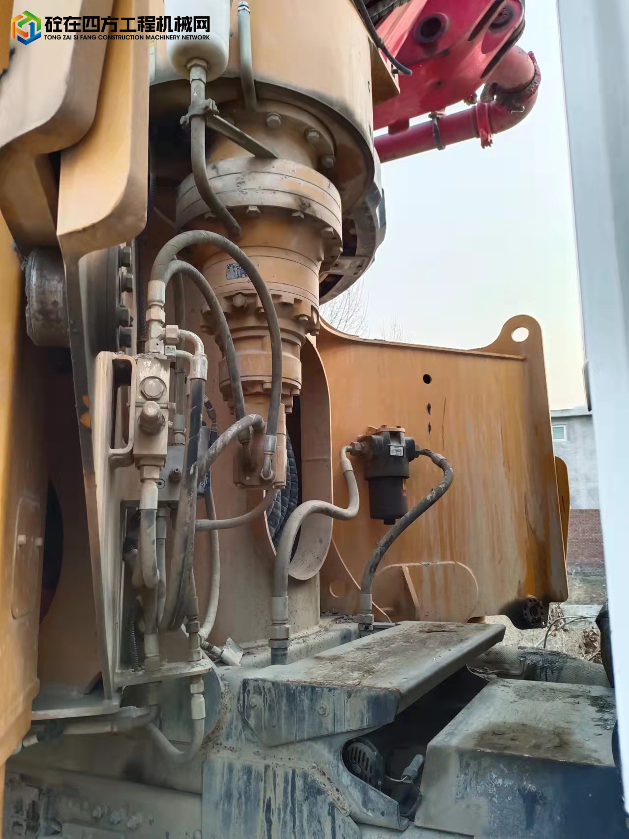 https://images.tongzsf.com/tong/truck_machine/20220125/161f0079d47eae.jpg