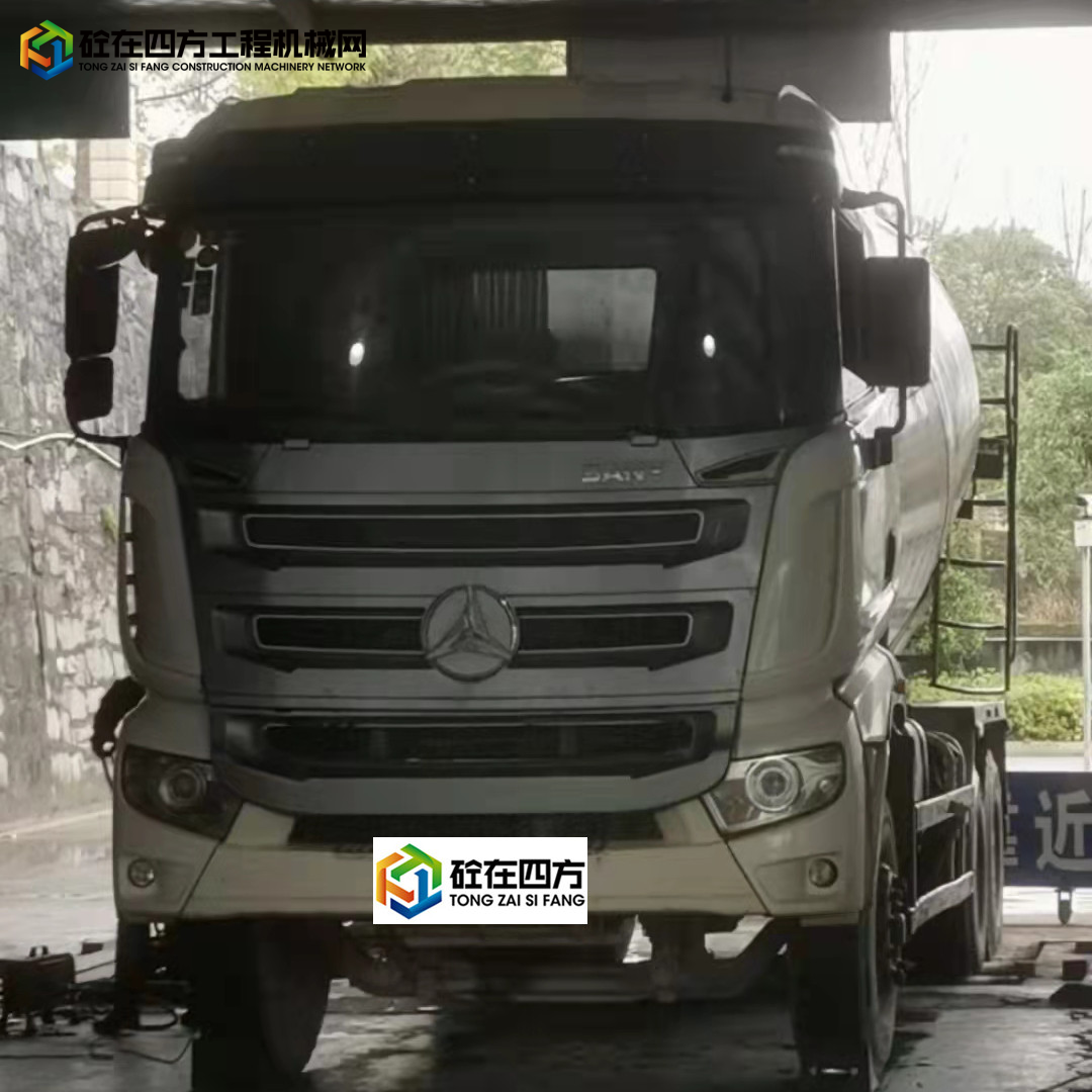 https://images.tongzsf.com/tong/truck_machine/20220126/161f0ea0c9f200.jpg