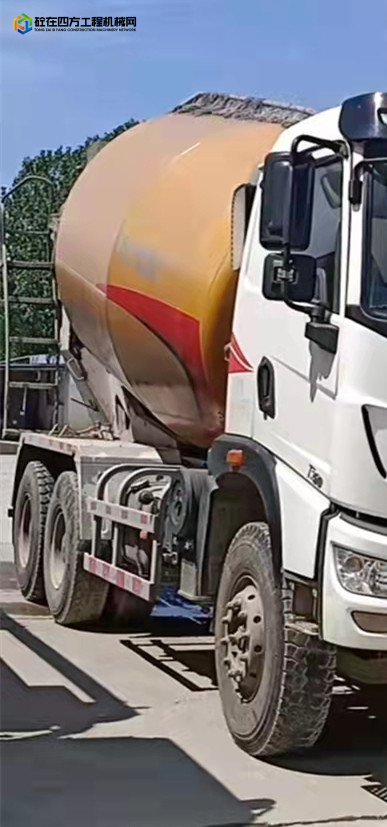 https://images.tongzsf.com/tong/truck_machine/20220127/161f22fd3dc632.jpg